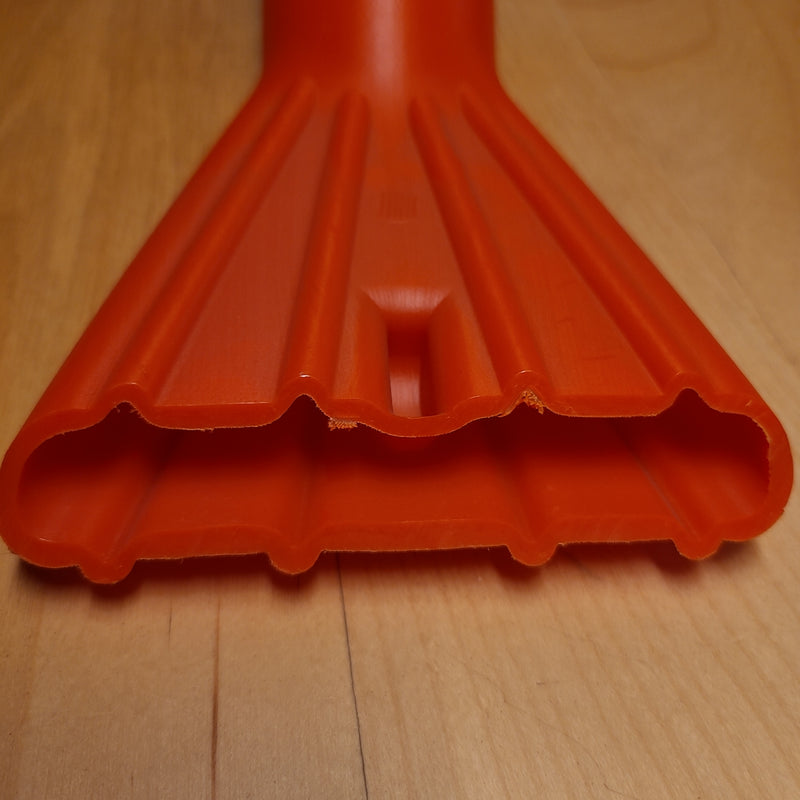 “Claw” 2" Upholstery Tool Ideal For Car Wash, Orange