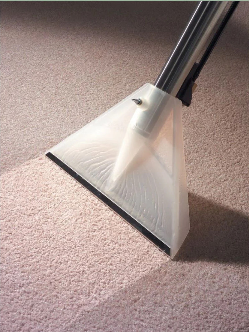 Wet and dry canister vacuum George Numatic